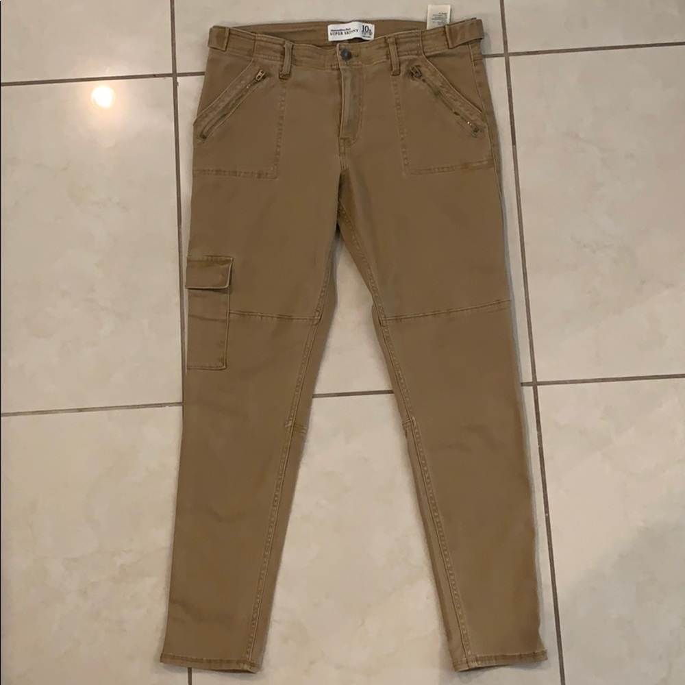 Abercrombie & Fitch super skinny cargo size 10